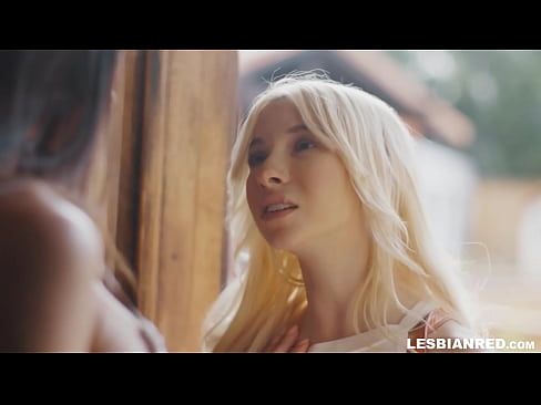 ❤️ Tyttö tulee kotiin muutamaa kuukautta myöhemmin ja päätyy syömään äitipuolensa pillua Porno at us fi.xxxdesichudai.ru